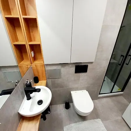 Neoapartments Lotnicza Vratislav