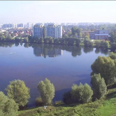 Neoapartments Lotnicza * فروتسواف