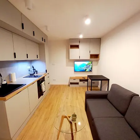 Neoapartments Lotnicza דירה *