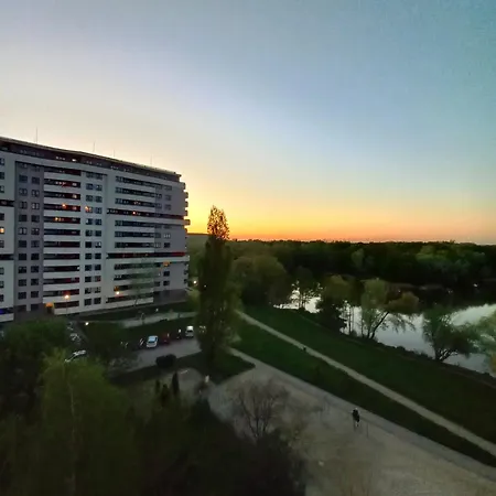 Neoapartments Lotnicza Apartament *