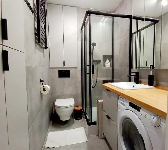 Neoapartments Lotnicza Apartment *